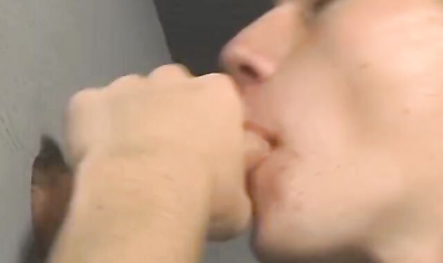 Novice Nevin Scott deep-gullets fat meatpipes to come in fraternity