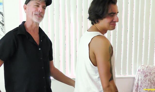 Johnny Mercy orders back door home delivery