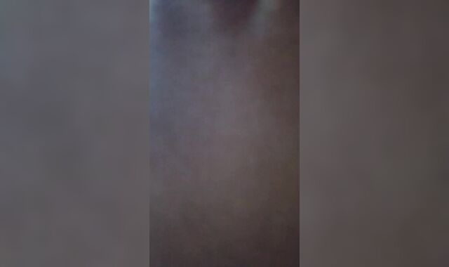 Noisy alegson batendo punheta