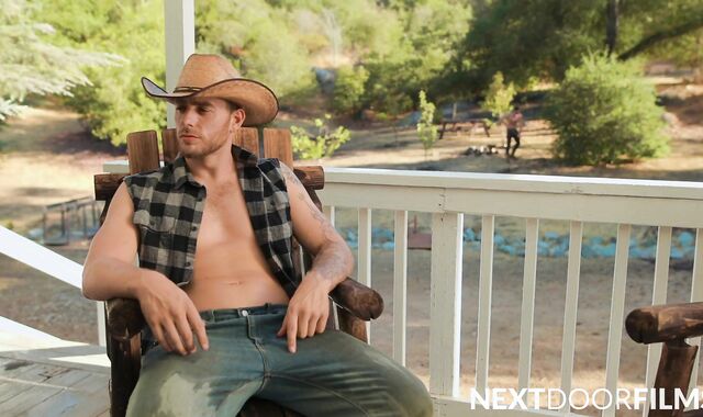 Wooly Stud College City-Boy Penises Down Beefy Straight Country-Man - Carter Woods, Ryder Owens -NextDoorFil