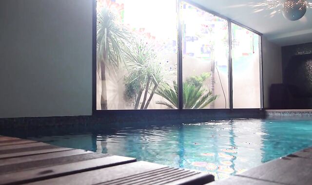 Motel's swimming pool