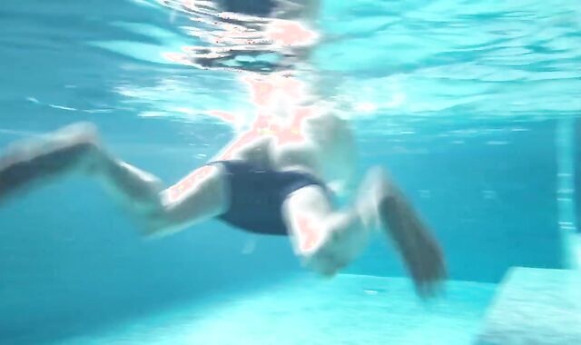 Motel's swimming pool