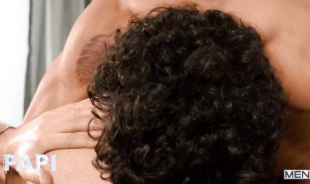 Papi - Valentin Petrov Embarks His Day By Plumbing His BEAU While His Mate Observe Through Flick Call