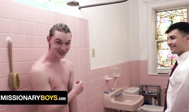 Ultra-Adorable Curly Twunk Mel Grey Gets Surprised And Banged By two Spunk-Pumps In The Douche - Missionary Fellows