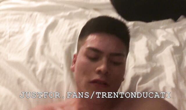 Random fuck-a-thon with uber-sexy boy - Justfor.fans/trentonducati