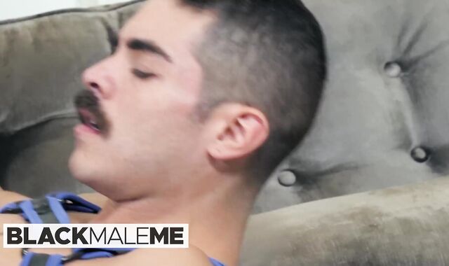 Blackmaleme - Dark-Skinned-Haired Cazden Hunter Surprises Magnificent Domonic Micheals With His Crazy Garment