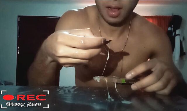 I like to slurp my warm jism with chocolate