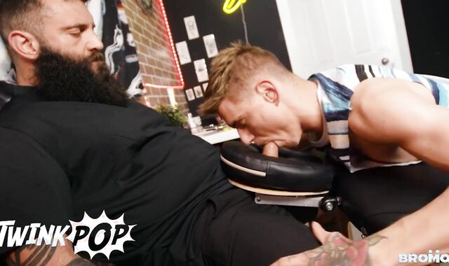 Twunk Pop - Markus Kage Does A Tattoo On Super-Hot Lev Ivankov's While He Is Sucking His Rock-Rock Hard Fuckpole
