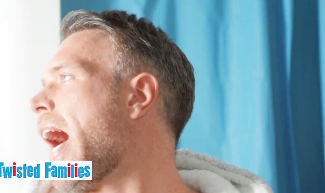 Contorted Families - Ryan Jacobs Has Fun With His Dad's Boyfriend, Markus Kage
