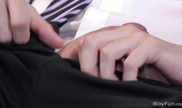 BoyFun: Cesar Rose pop-shot fucky-fucky tape