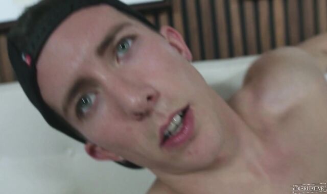 DisruptiveFilms - Hans Berlin finds irresistible boinking stiff