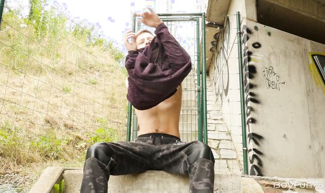 BoyFun: Unshaved Ben Kingston bum pummeled bang-out scene