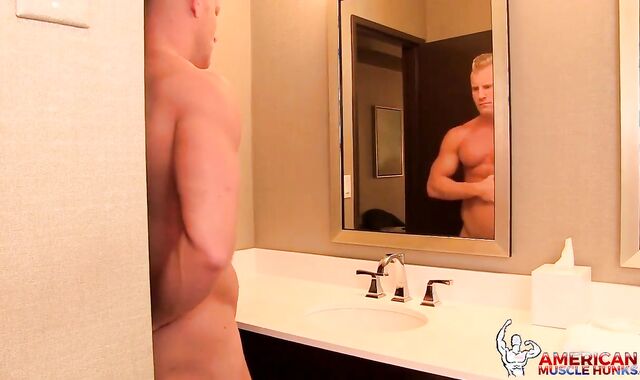 AmericanMuscleHunks - Johnny V in uniform loves fuck-a-thon gig