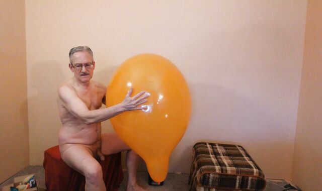 89) Re-Used TT24" Balloon Popped - Balloonbanger