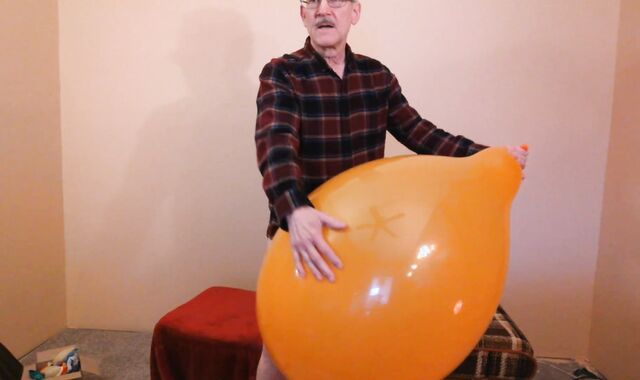 89) Re-Used TT24" Balloon Popped - Balloonbanger