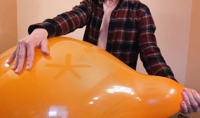 89) Re-Used TT24" Balloon Popped - Balloonbanger