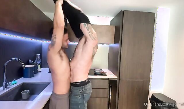 Igor Miller & Hugeajax