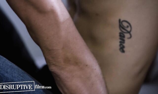 Johnny Ford Goes To Town On blameless knob's trampy backside