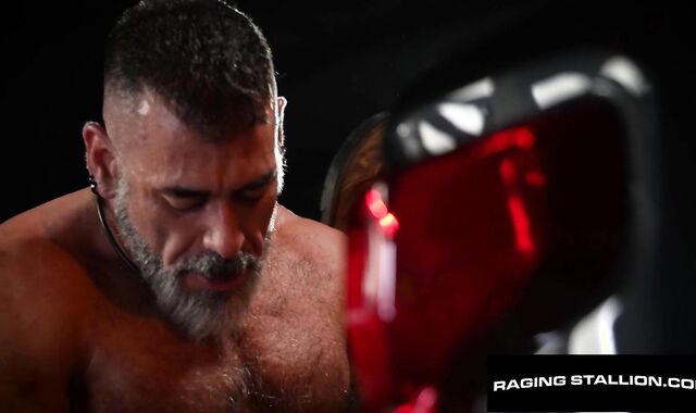 unshaved Trucker screwed By Cub Tailgatar Parking Slew Of