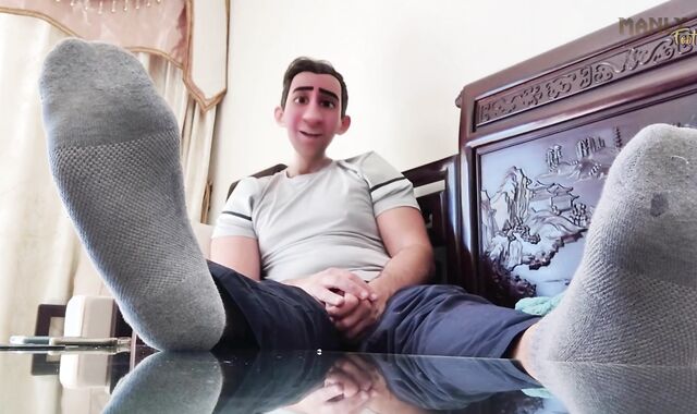 Chubby grizzly POINT OF GLANCE palm-job flick