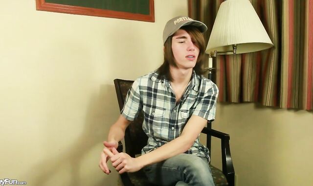 BoyFun - Good-Sized ball-sac Illarion Kuznetson cumshot