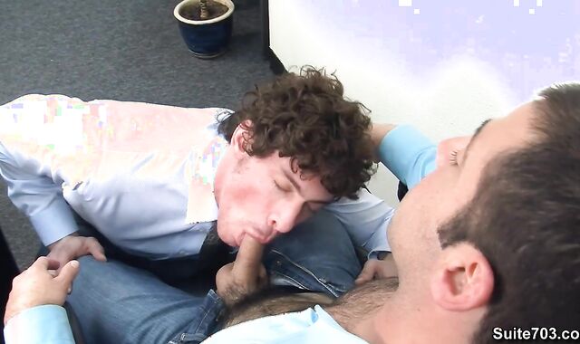 Guys Rigid at Work - Long haired jock Sean Stavos receives hook-up