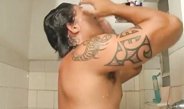 BangBangBoys: Queer-For-Pay dude feels the need for boinking rock hard