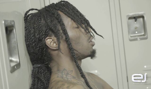 EdwardJames: Robbie together with Robbie Dash smashed rock-hard