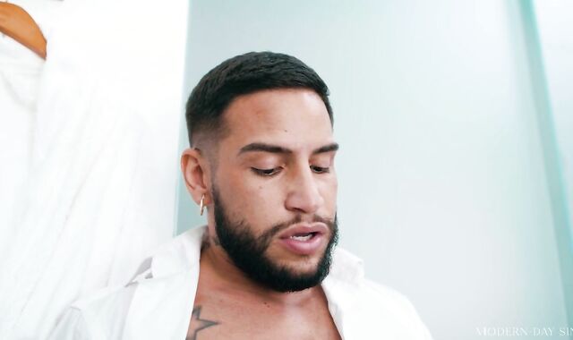 Next Door Studios - Tatted Reese Rideout uncovering uncircumcised cock