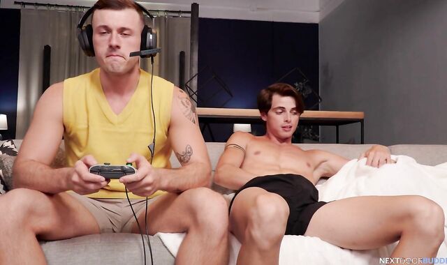 Next Door Mates - Ryder Owens stroking Ben Tutors