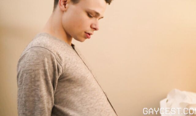 Gaycest: Twunk dude Mr Armstrong senses like great tear up