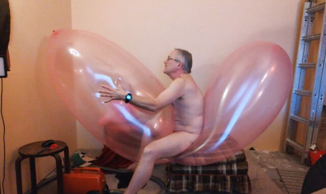 Balloonbanger 83) Rail Hook-Up Pop giant Blimp Balloon!