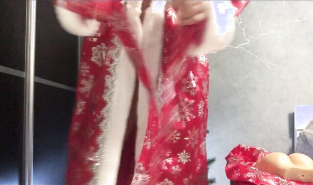 Santa Claus WOKE Up After CHRISTMAS And penetrated Your Gift! stud-juices On Your Face!