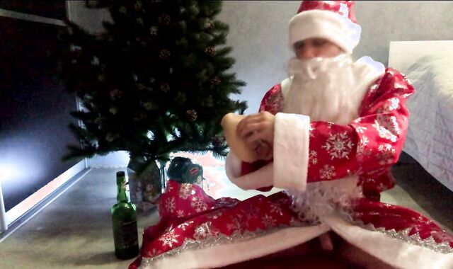 Santa Claus WOKE Up After CHRISTMAS And penetrated Your Gift! stud-juices On Your Face!