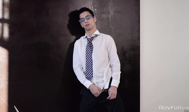 BoyFun - In uniform finds irresistible the best intercourse