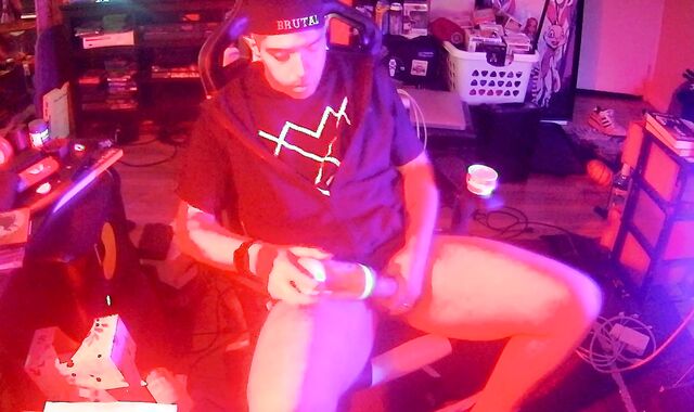 Homo-For-Pay chap enjoys fellow-meat - Solo Male Faggot-For-Pay Turns homo