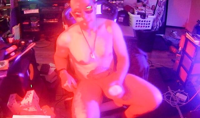 Homo-For-Pay chap enjoys fellow-meat - Solo Male Faggot-For-Pay Turns homo