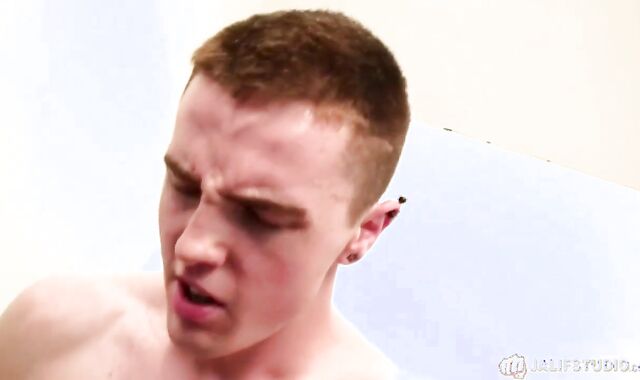 JalifStudio: DILF goes for pummeling rock hard