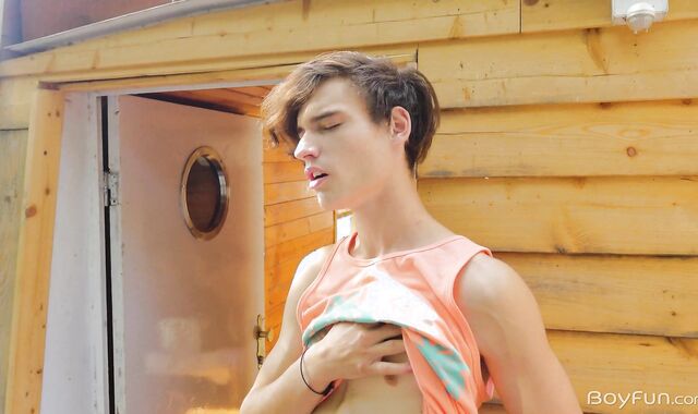 BoyFun: Tatted Roman Capellini exhibitionist currency-shot sequence