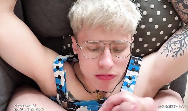 gay World Greg McKeon plowing Tattooed Tobbyass In Spain