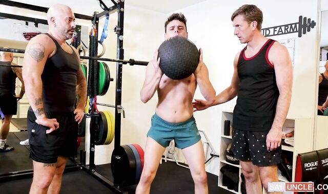 FamilyDick - Asher Day & Jax Phoenix gets plowed