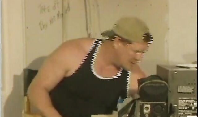 Rigid shagging beside fag