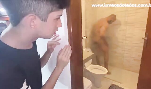 The meaty knob Brothers