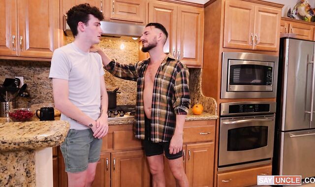 FamilyDick.com: Derek Allen and Myott Hunter pummeling