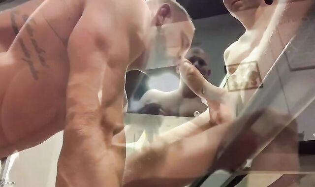 Big_C_Fucks_Michael_Roman_In_Laundromat