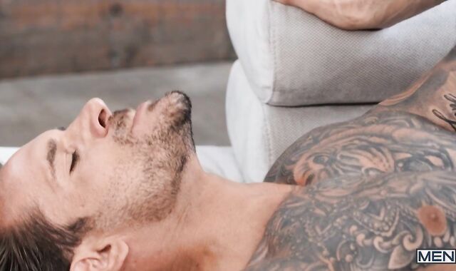 DrillMyHole.com: Javi amongst tattooed Papi Kocic