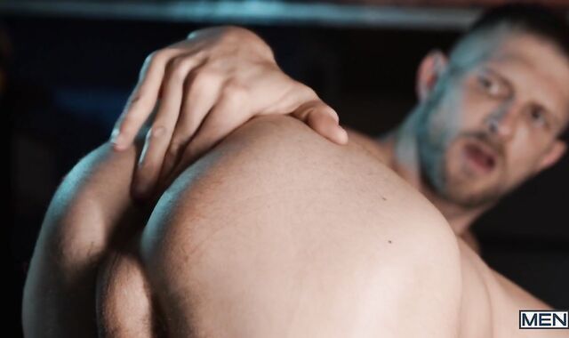 DrillMyHole.com: Homo Paul Wagner with Chris Beautiful spunk-shot