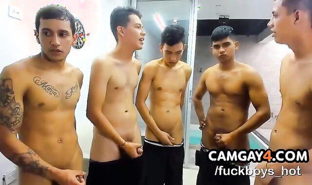 five friends Have fun Tugging