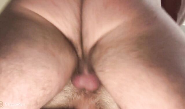 ChaosMen.com: Jock luvs drilling