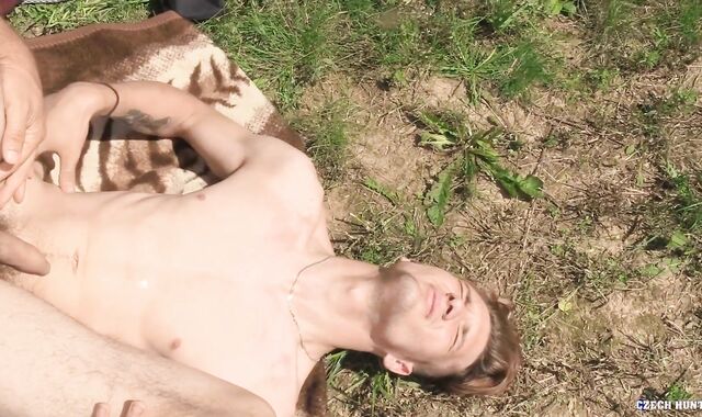 CzechHunter: Very slim Czech guy love glove-free-for-all ass-fuck pulverizing